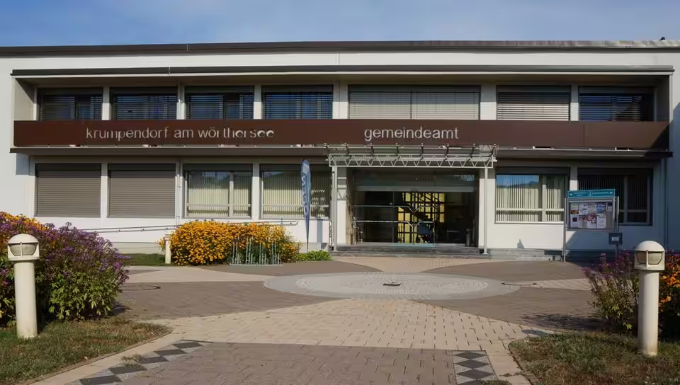 Gemeindeamt von Krumpendorf am Wörthersee.