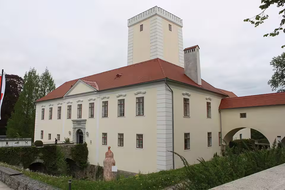 Schloss Sankt Peter in der Au