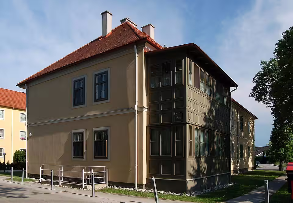 Ehemalige Poststation an der Wiener Neustädter Straße in Günselsdorf