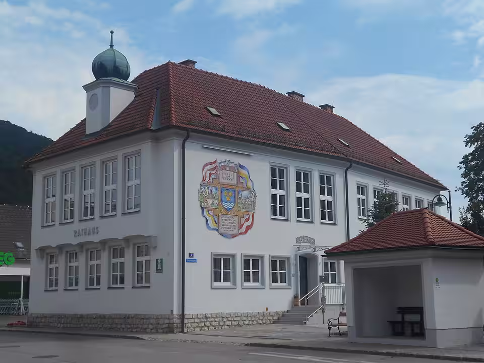 Rathaus in Weissenbach an der Triesting