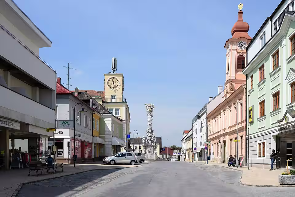 Hauptstraße im Zentrum von Zistersdorf