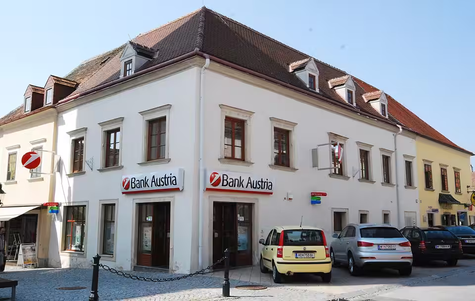 Wohn- und Geschäftshaus am Hauptplatz in Horn.