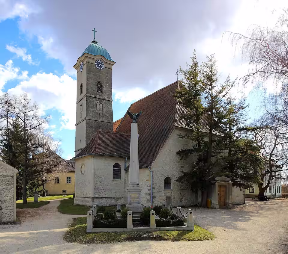 Pfarrkirche Sankt Ulrich in Ulrichskirchen, Gemeinde Ulrichskirchen-Schleinbach