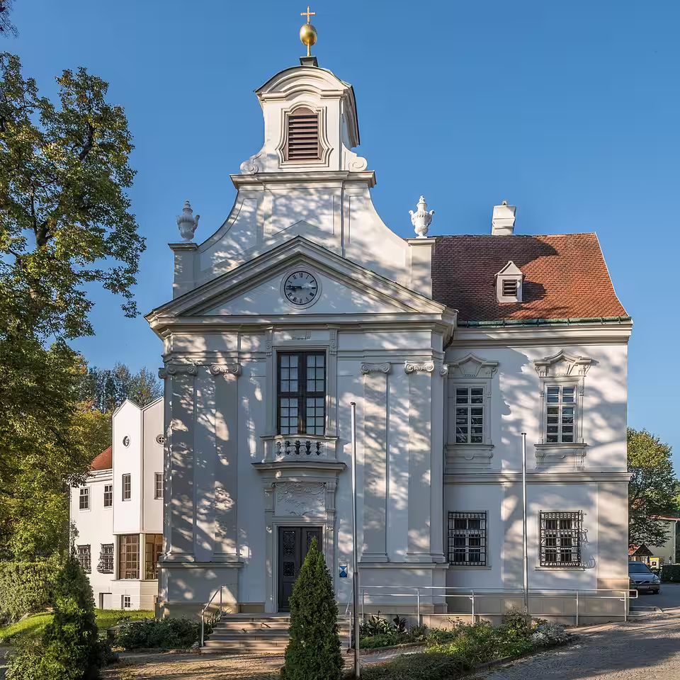 Pfarrkirche Sankt Johannes Nepomuk in Breitenfurt bei Wien