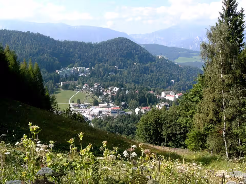 Blick auf Semmering vom Hirschenkogel