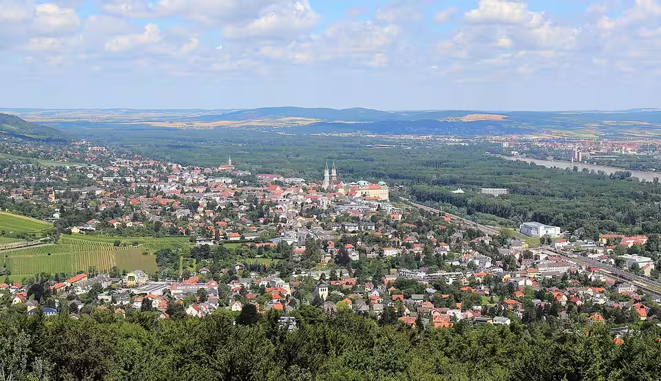 Ortsansicht von Klosterneuburg