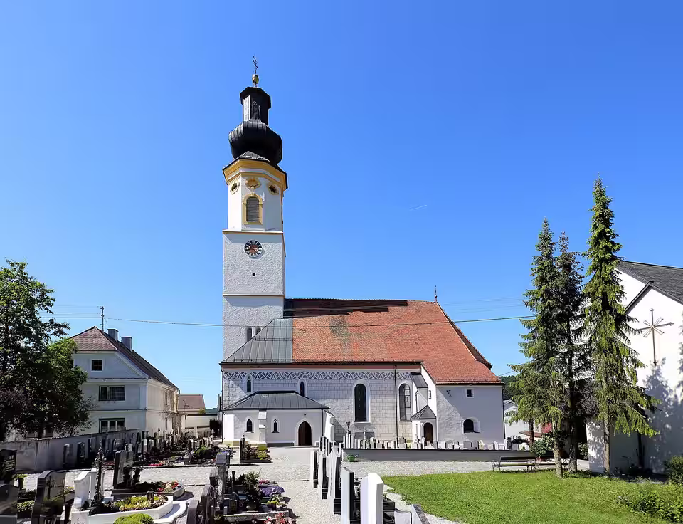 Kirche in Pischelsdorf am Engelbach
