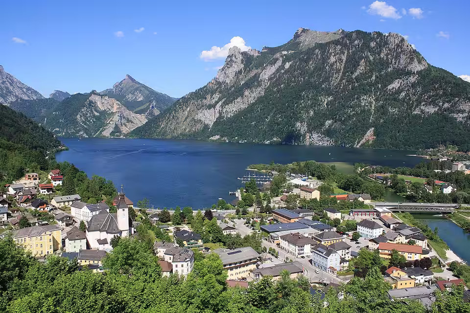 Ortsansicht von Ebensee am Traunsee