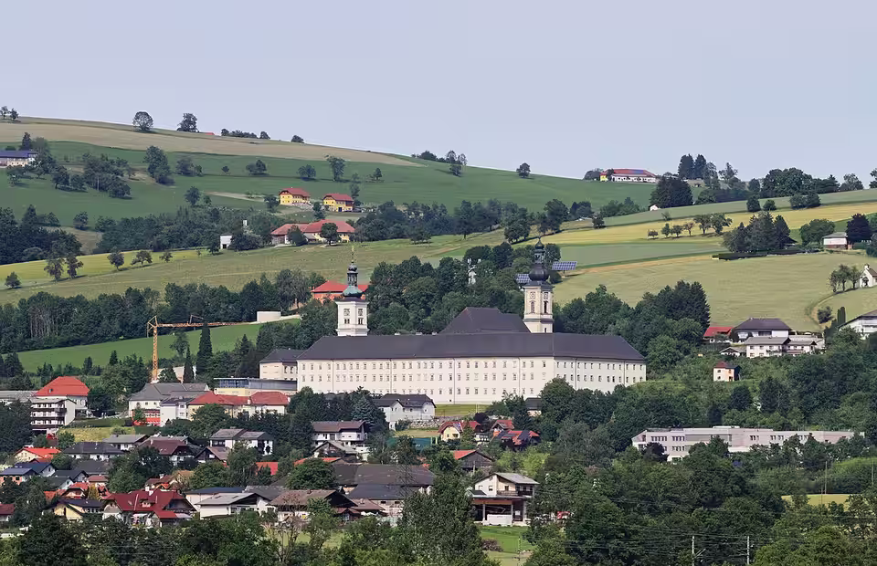 Blick auf Stift Schlierbach