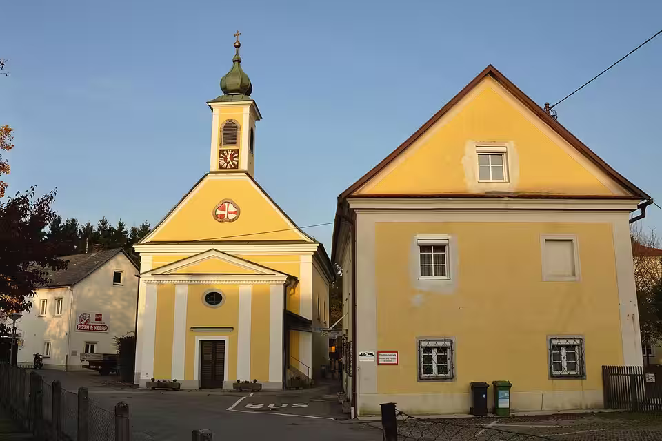 Kirche in Asten