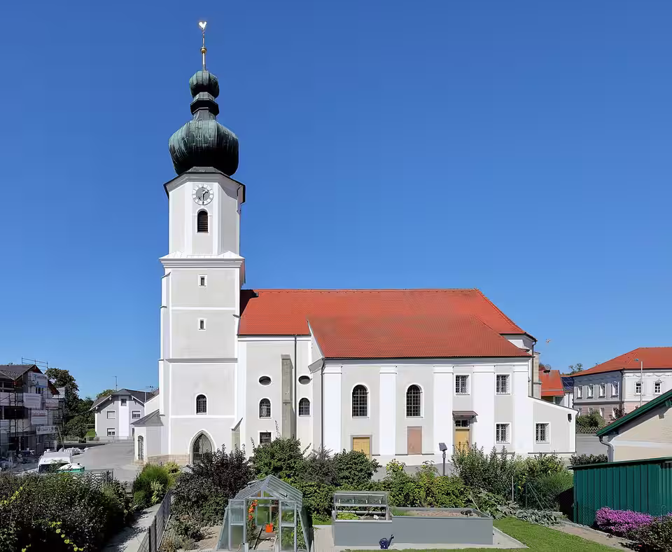 Kirche in Utzenaich
