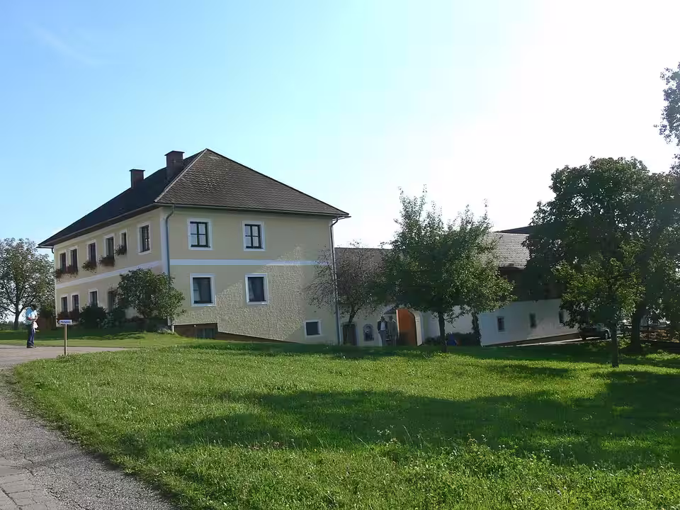 Grillenberger Hof in Hollerberg, Gemeinde Auberg