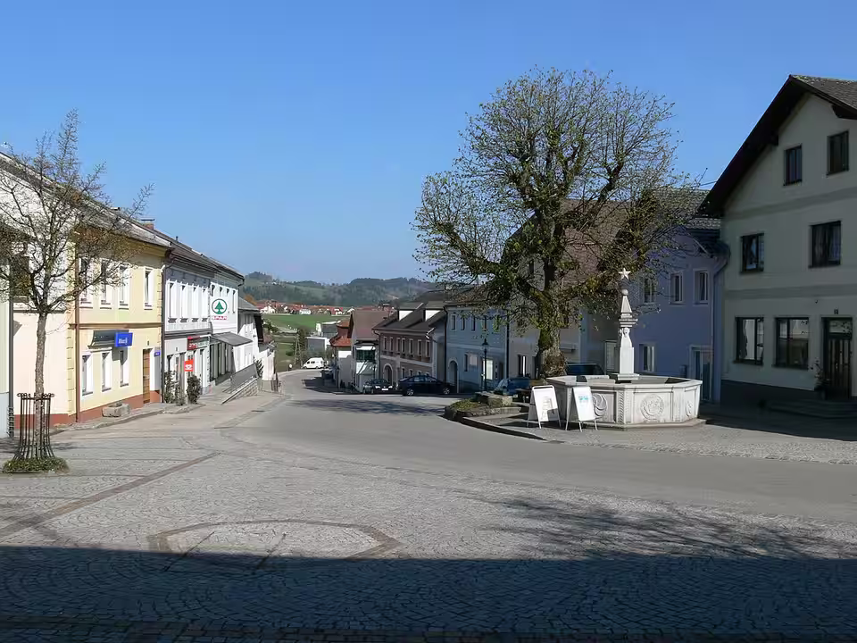 Ortsplatz in St. Peter am Wimberg