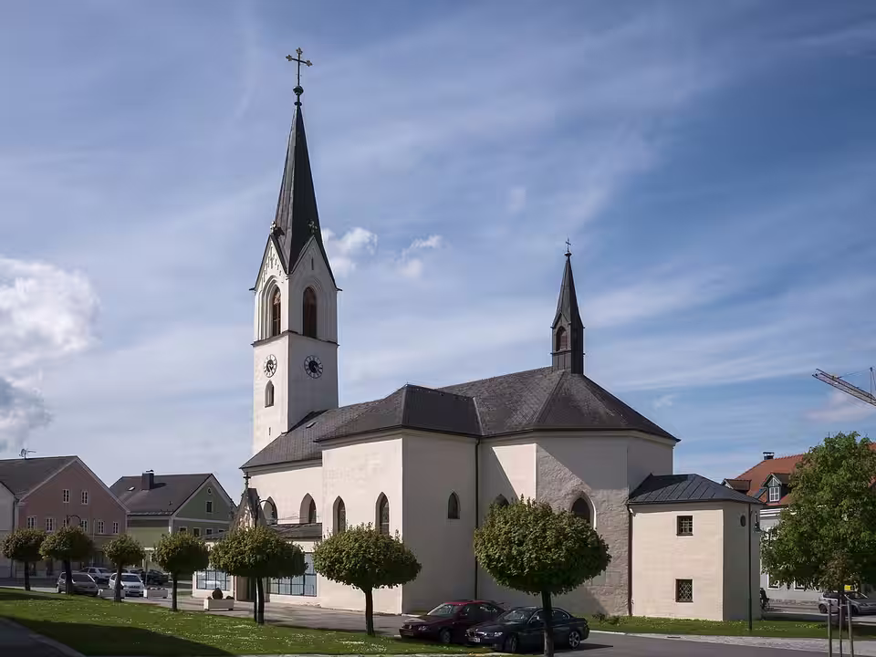 Pfarrkirche St. Georg in Riedau