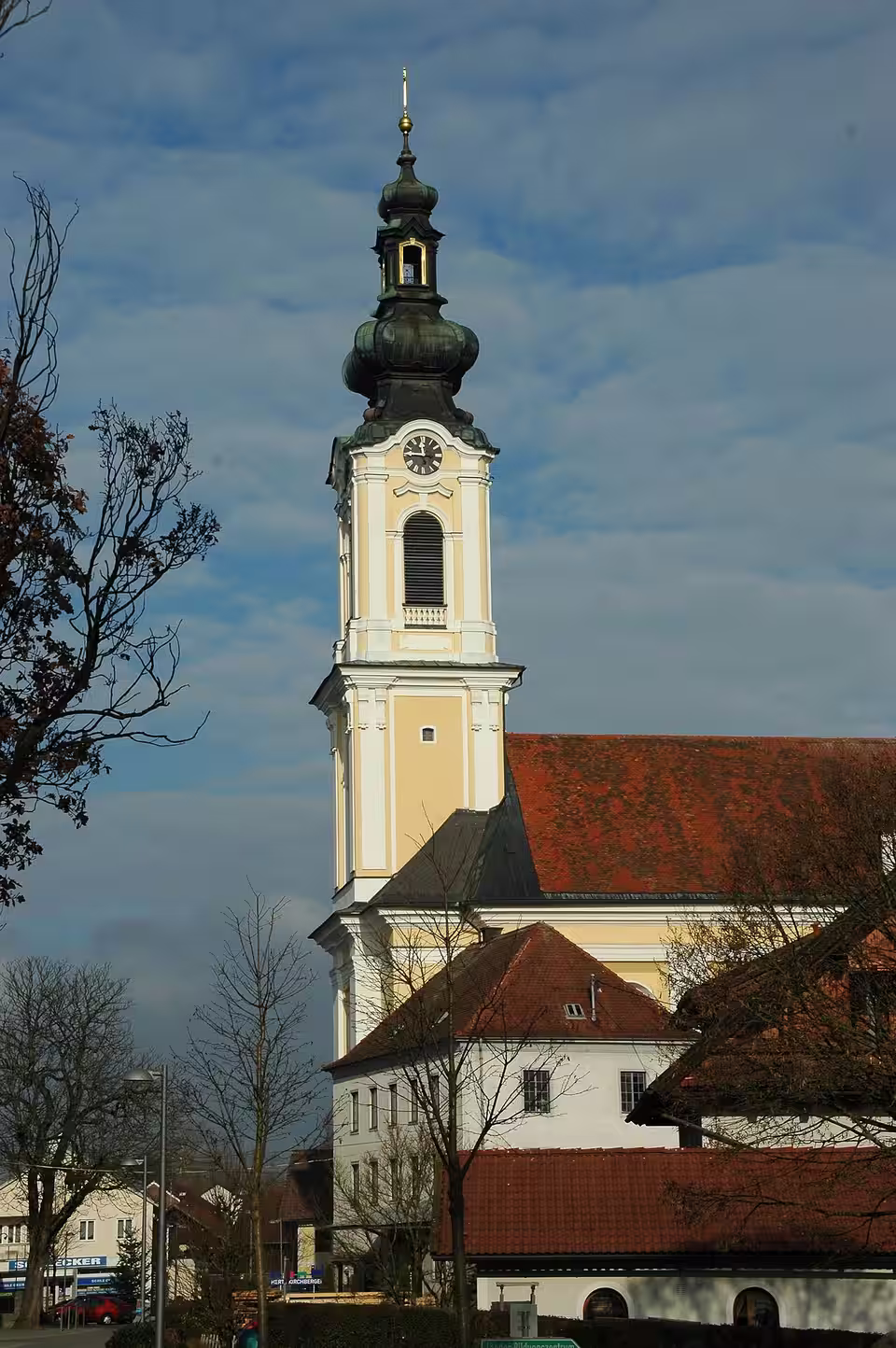 Pfarrkirche Mariä Himmelfahrt in Zell an der Pram