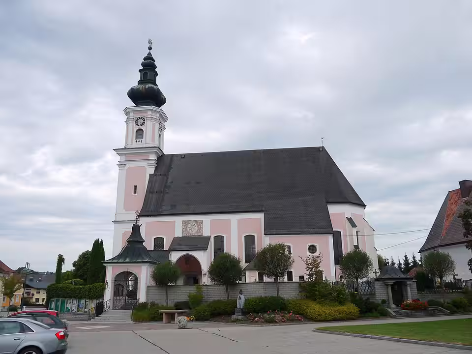 Kirche in Atzbach