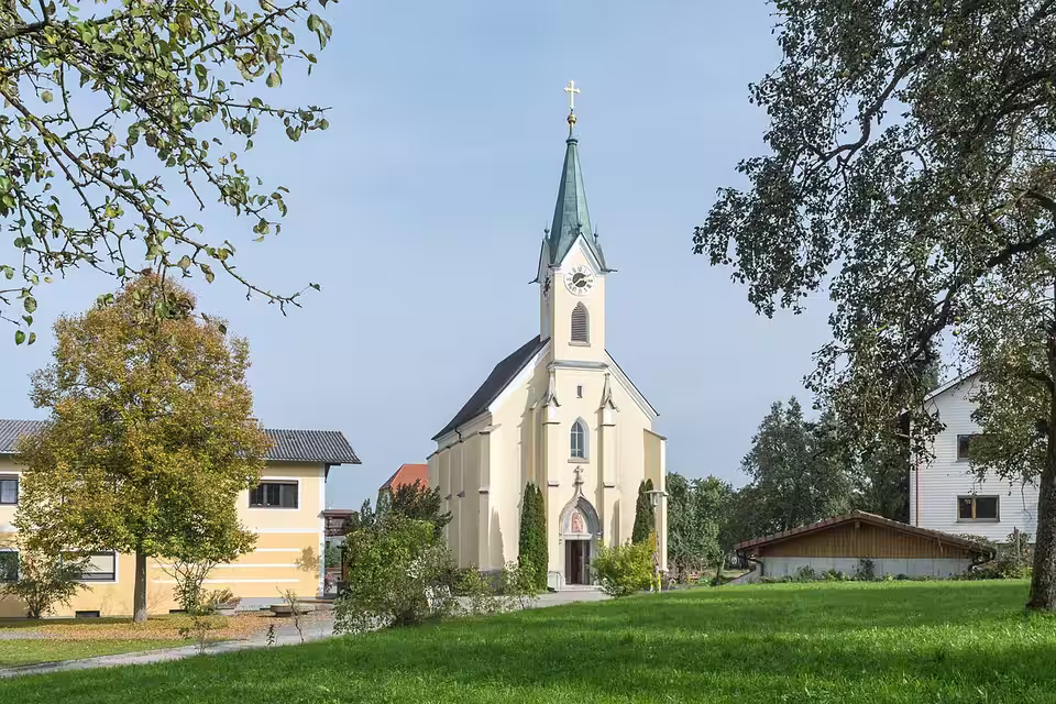 Expositurkirche Göttlicher Kinderfreund in Bach, Gemeinde Rutzenham