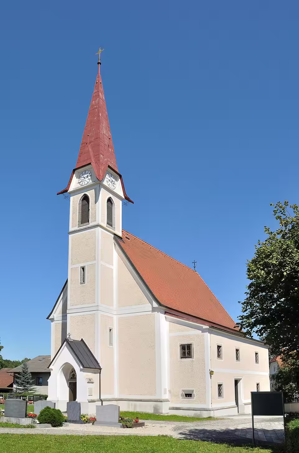 Pfarrkirche St. Vitus in Holzhausen