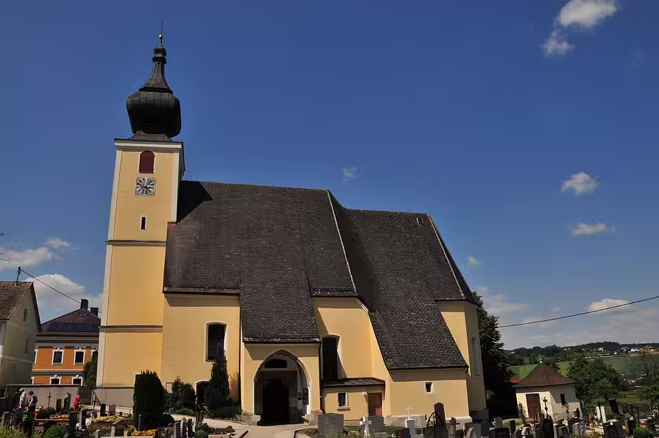 Kirche in Neukirchen bei Lambach