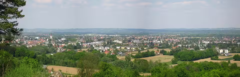 Panoramablick über die Stadt Leibnitz