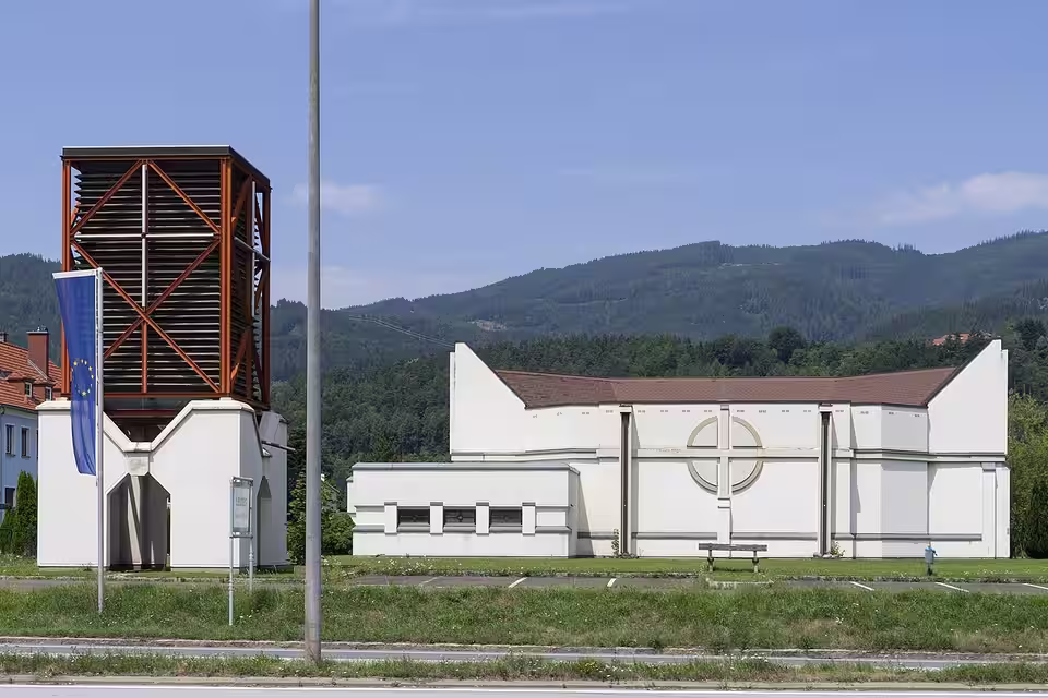 Pfarrkirche Heiliger Geist in Leoben-Lerchenfeld