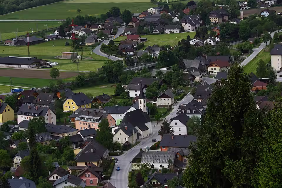 Blick von der Burgruine Wolkenstein auf Wörschach
