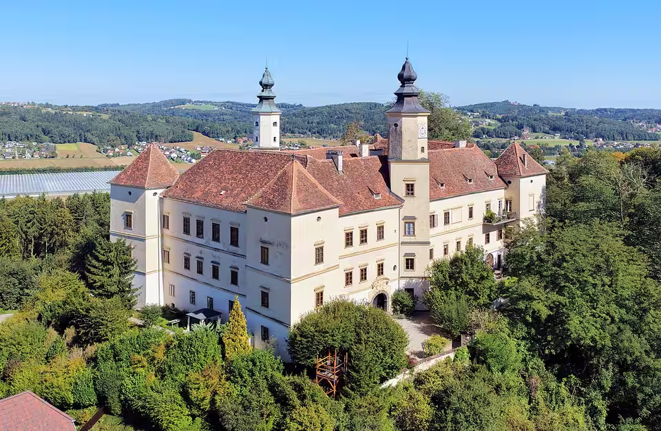 Schloss Freiberg in der Gemeinde Ludersdorf-Wilfersdorf