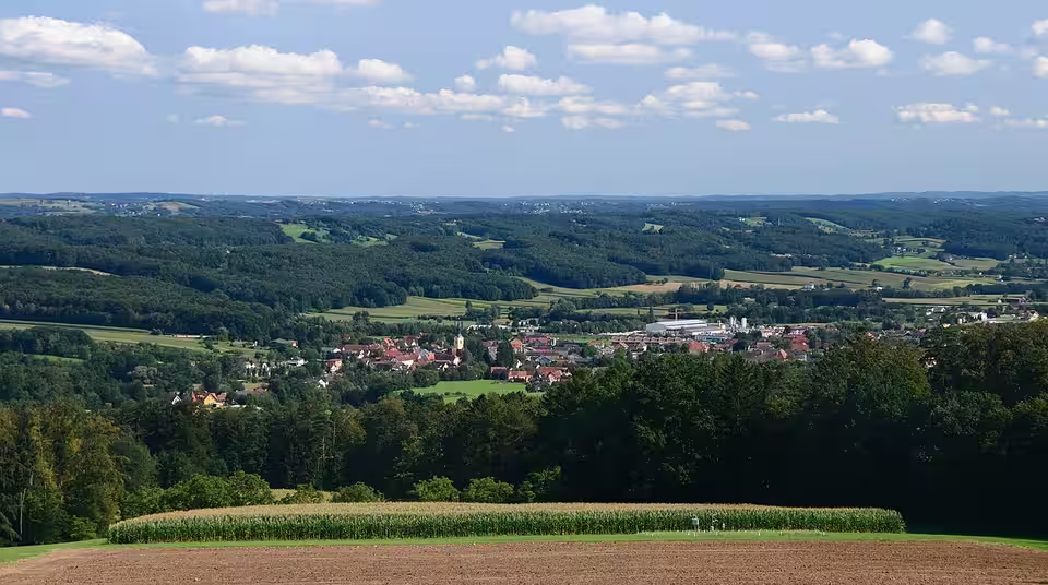 Blick von Erdwegen auf Grafendorf bei Hartberg