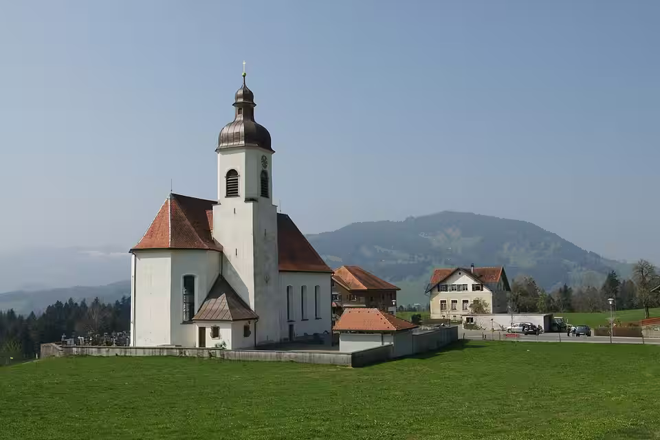 Pfarrkirche Mariä Heimsuchung in Langenegg